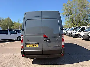 Used 2022 Renault Master MM35 Business Plus Grey - Interior and Exterior details 4