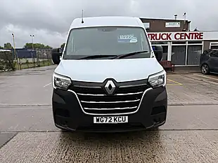 Used 2022 Renault Master MM35 Business Plus White - Interior and Exterior details 11