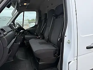 Used 2022 Renault Master MM35 Business Plus White - Interior and Exterior details 14