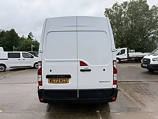 Used 2022 Renault Master MM35 Business Plus White - Interior and Exterior details 4