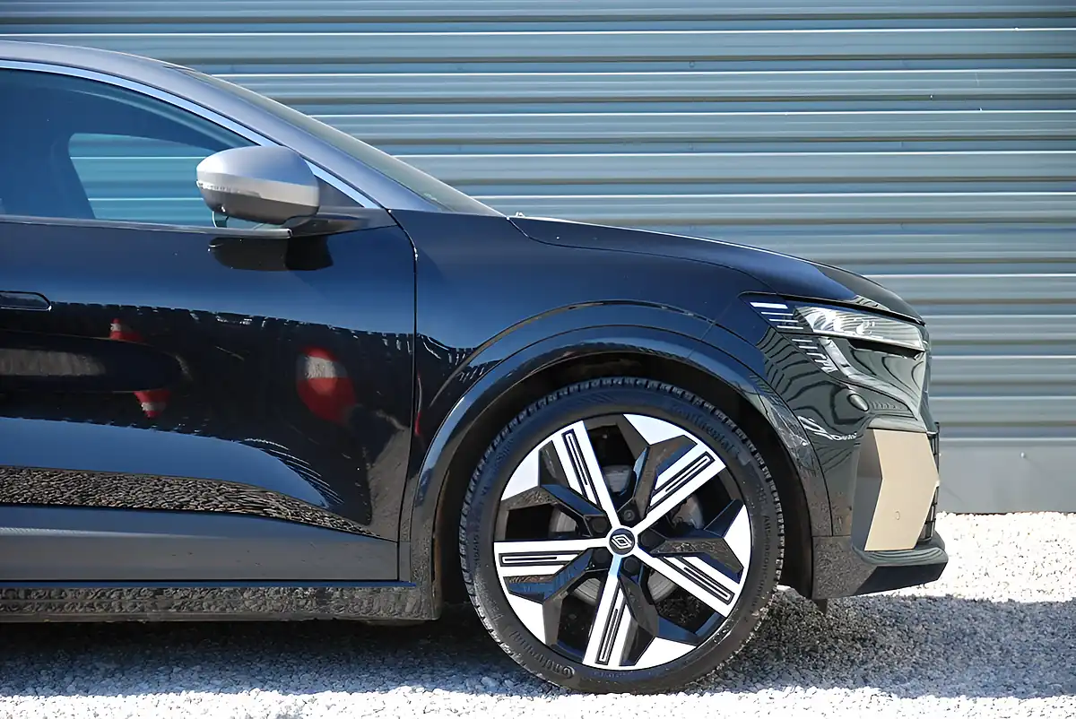 Used 2022 Renault Megane E-Tech Launch Edition Black - Interior and Exterior details 2
