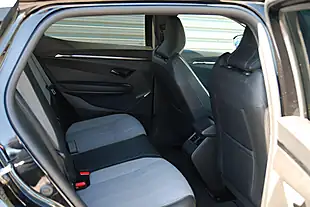 Used 2022 Renault Megane E-Tech Launch Edition Black - Interior and Exterior details 8