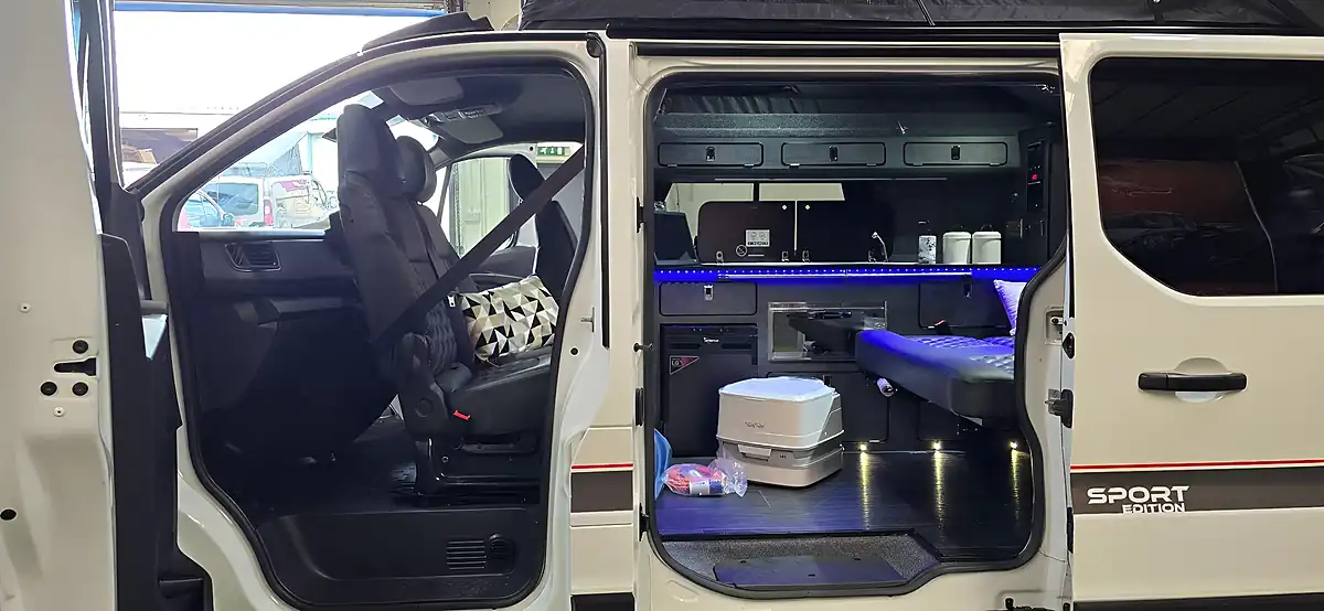 Used 2022 Renault Trafic Business+ Camper Van White - Interior and Exterior details 20