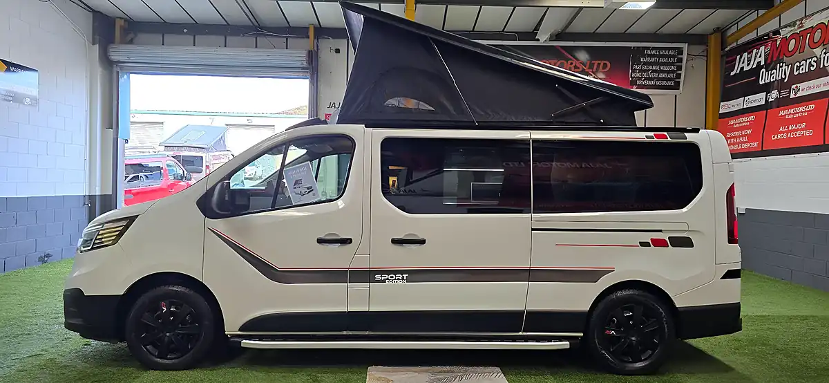 Used 2022 Renault Trafic Business+ Camper Van White - Interior and Exterior details 5
