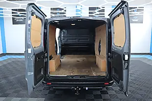 Used 2022 Renault Trafic Business Grey - Interior and Exterior details 12