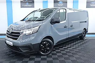 Used 2022 Renault Trafic Business Grey - Interior and Exterior details 7