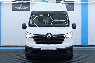 Used 2022 Renault Trafic Business High Roof White - Interior and Exterior details 4
