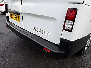 Used 2022 Renault Trafic Business+ White - Interior and Exterior details 20
