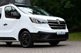 Used 2022 Renault Trafic Business+ White - Interior and Exterior details 2