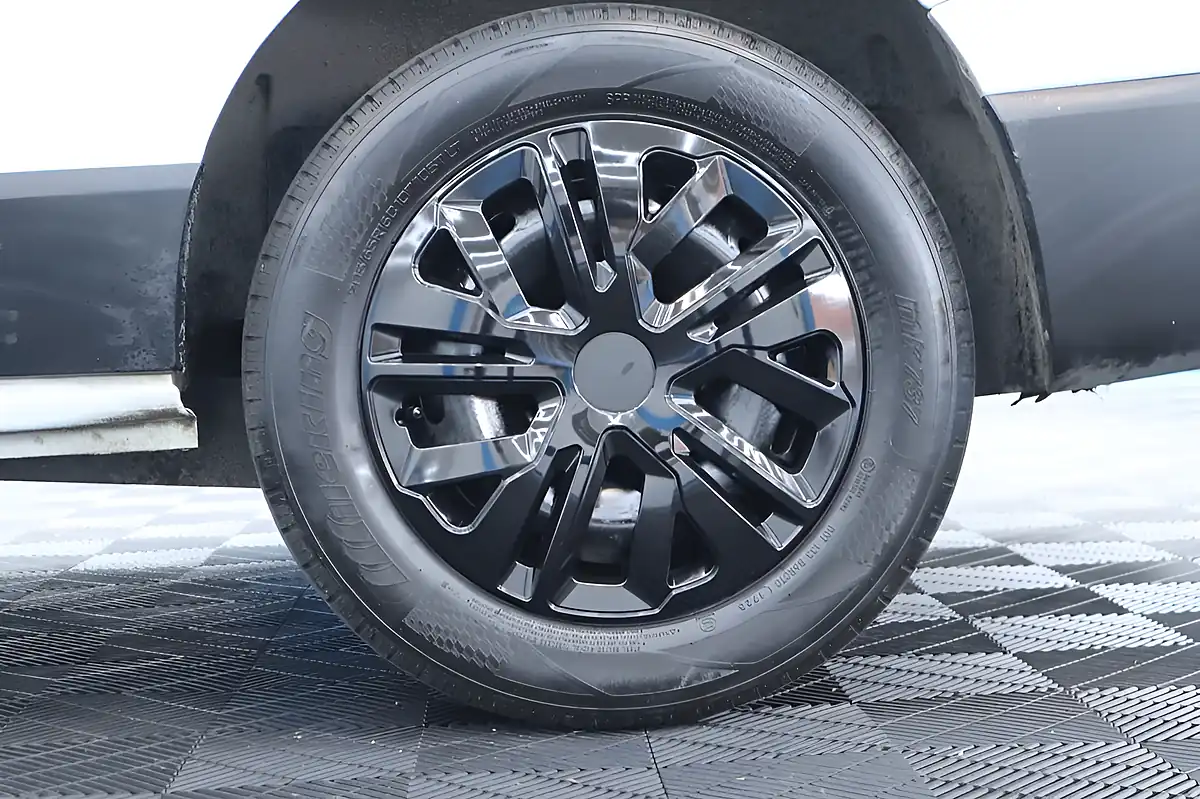 Used 2022 Renault Trafic Business+ White - Interior and Exterior details 20