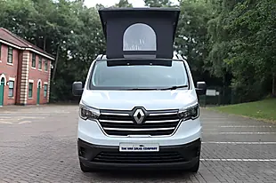 Used 2022 Renault Trafic Business+ White - Interior and Exterior details 3