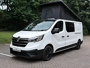 Used 2022 Renault Trafic Business+ White - Interior and Exterior details 4