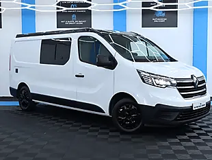 Used 2022 Renault Trafic Business+ White - Interior and Exterior details 8