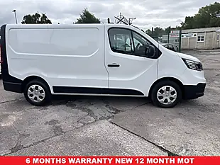 Used 2022 Renault Trafic Business White - Interior and Exterior details 3