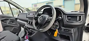 Used 2022 Renault Trafic Campervan White - Interior and Exterior details 17