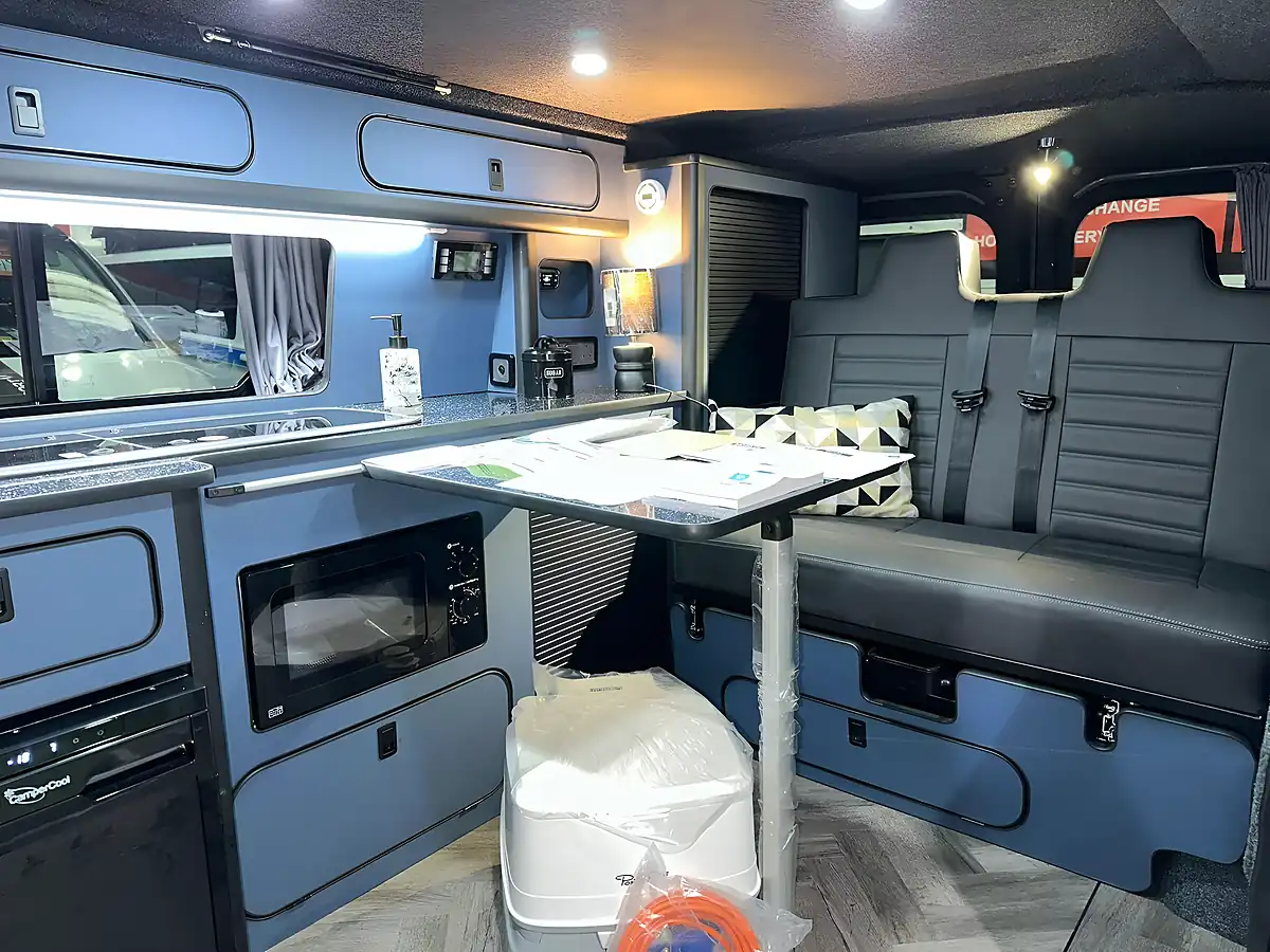 Used 2022 Renault Trafic Campervan White - Interior and Exterior details 8