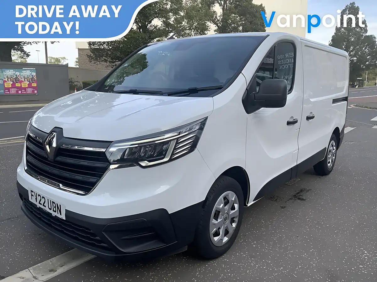 Used 2022 Renault Trafic SL28 Business White - Interior and Exterior details 3
