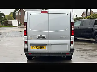 Used 2022 Renault Trafic SL28 Sport Blue Highland Grey - Interior and Exterior details 12