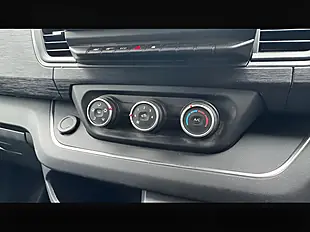 Used 2022 Renault Trafic SL28 Sport Blue Highland Grey - Interior and Exterior details 20