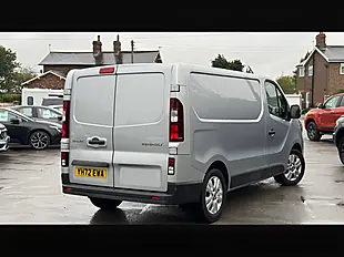 Used 2022 Renault Trafic SL28 Sport Blue Highland Grey - Interior and Exterior details 3