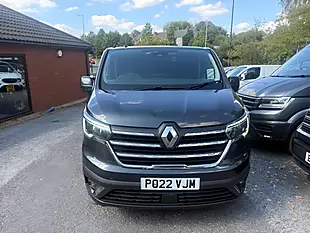 Used 2022 Renault Trafic SL28 Sport Grey - Interior and Exterior details 2