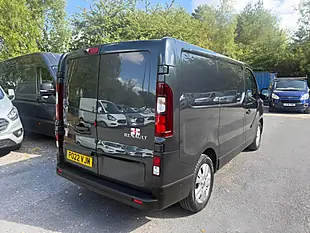 Used 2022 Renault Trafic SL28 Sport Grey - Interior and Exterior details 6