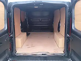 Used 2022 Renault Trafic Sport Grey - Interior and Exterior details 19