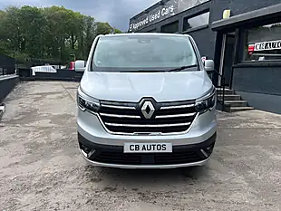 Used 2022 Renault Trafic Sport+ Grey - Interior and Exterior details 2