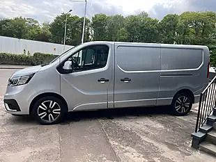 Used 2022 Renault Trafic Sport+ Grey - Interior and Exterior details 7