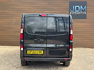 Used 2022 Renault Trafic Sport+ Jet Black - Interior and Exterior details 4