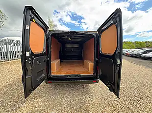 Used 2022 Renault Trafic Sport+ Jet Black - Interior and Exterior details 5