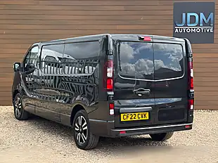 Used 2022 Renault Trafic Sport+ Jet Black - Interior and Exterior details 7