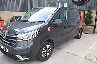 Used 2022 Renault Trucks Trafic Grey - Interior and Exterior details 3