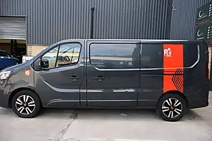 Used 2022 Renault Trucks Trafic Grey - Interior and Exterior details 7