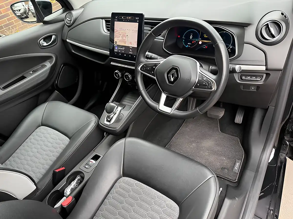 Used 2022 Renault Zoe GT Edition Black - Interior and Exterior details 10