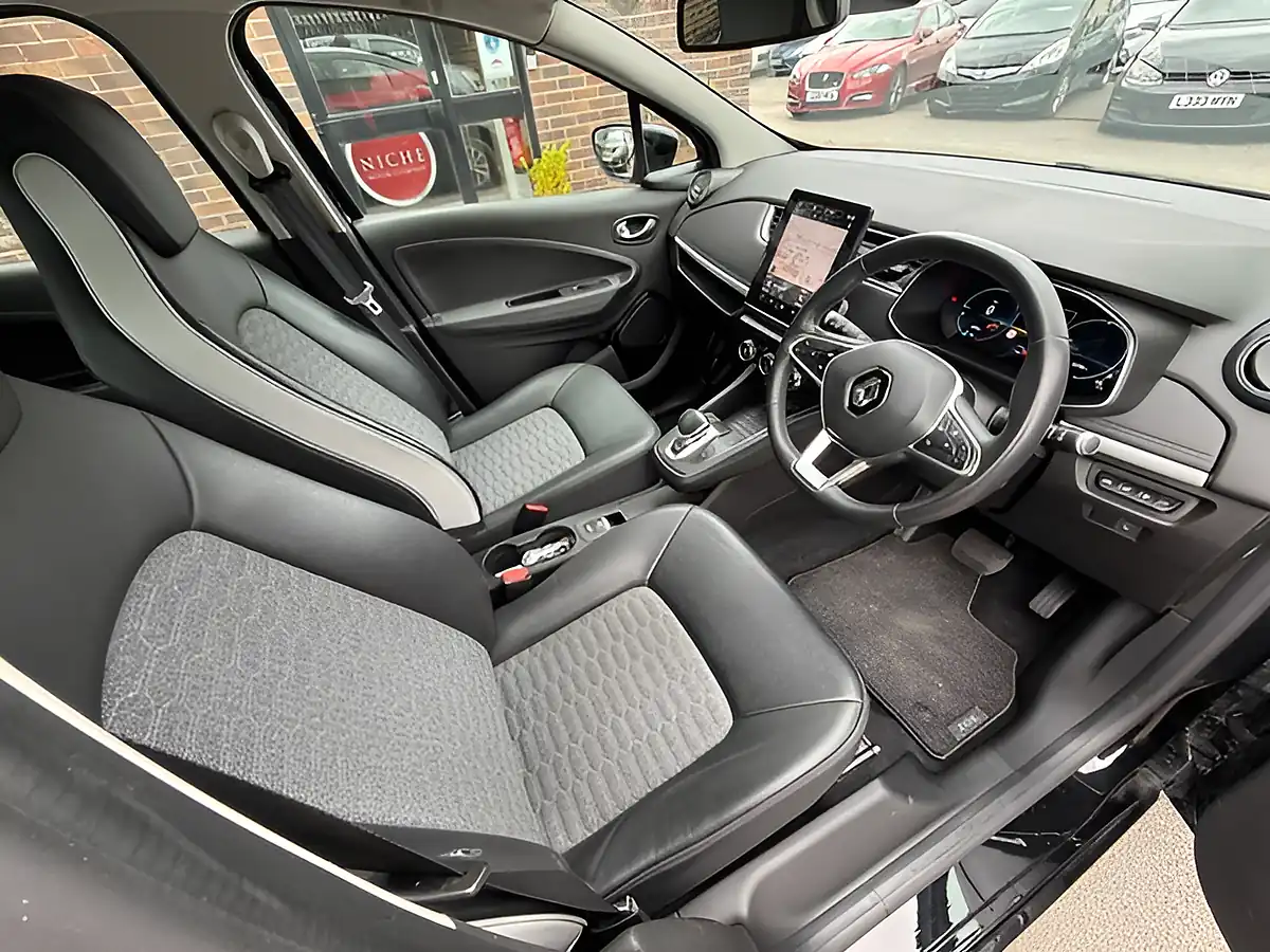 Used 2022 Renault Zoe GT Edition Black - Interior and Exterior details 11