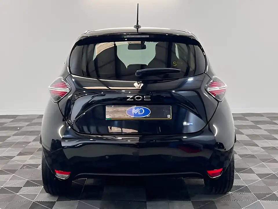 Used 2022 Renault Zoe GT Line+ Diamond Black - Interior and Exterior details 5