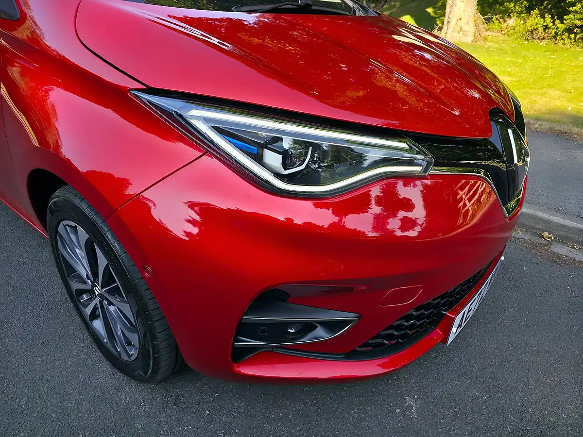 Used 2022 Renault Zoe GT Line + Red - Interior and Exterior details 20