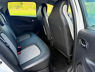 Used 2022 Renault Zoe GT Line + White - Interior and Exterior details 12