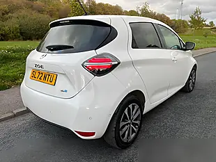 Used 2022 Renault Zoe GT Line + White - Interior and Exterior details 2