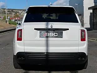 Used 2022 Rolls-Royce Cullinan Black Badge Arctic White - Interior and Exterior details 13