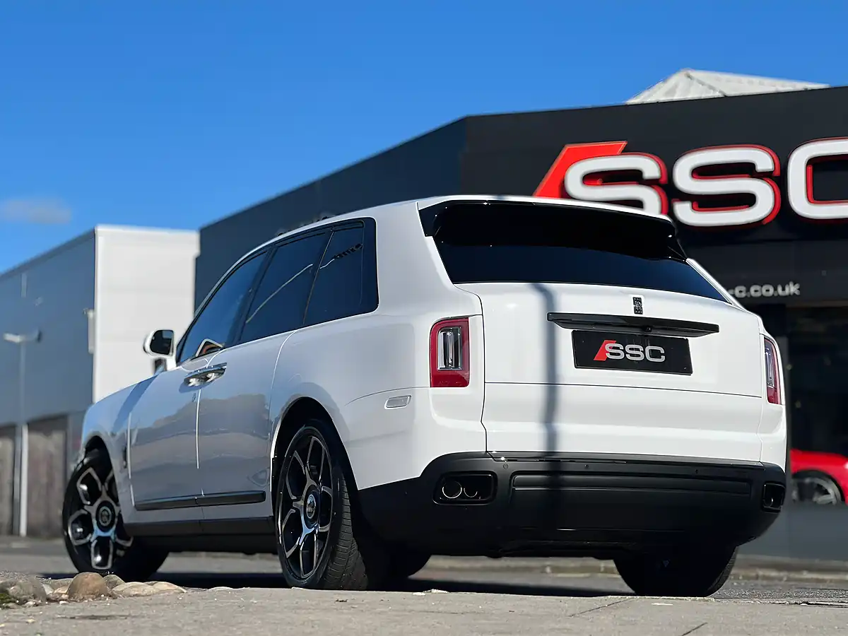 Used 2022 Rolls-Royce Cullinan Black Badge Arctic White - Interior and Exterior details 2