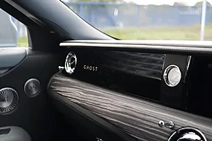Used 2022 Rolls-Royce Ghost Ewb Burnout Grey - Interior and Exterior details 17