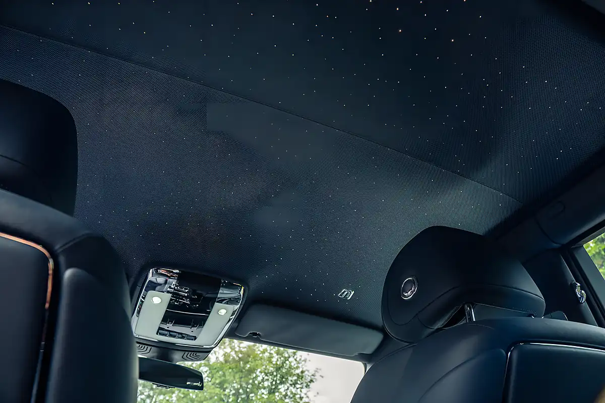 Used 2022 Rolls-Royce Phantom Viii Midnight Sapphire - Interior and Exterior details 19