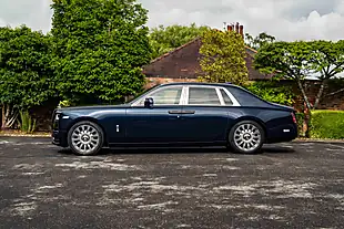 Used 2022 Rolls-Royce Phantom Viii Midnight Sapphire - Interior and Exterior details 3