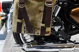 Used 2022 Royal Enfield Classic 350 Bronze - Interior and Exterior details 7