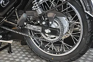 Used 2022 Royal Enfield Classic 350 Red - Interior and Exterior details 8