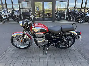 Used 2022 Royal Enfield Classic 350 Silver/Red - Interior and Exterior details 6
