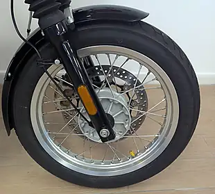 Used 2022 Royal Enfield Continental GT 650 White - Interior and Exterior details 17