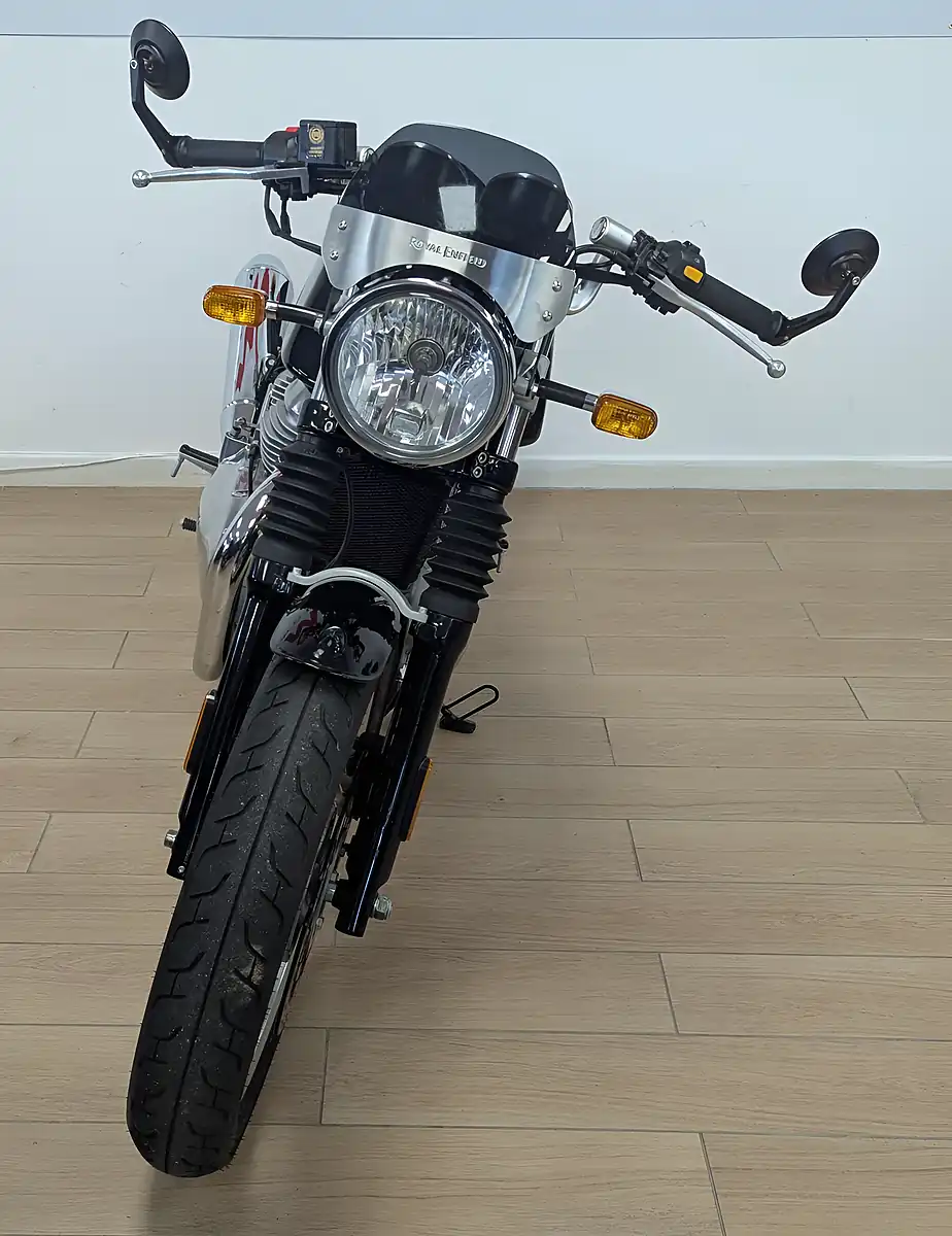 Used 2022 Royal Enfield Continental GT 650 White - Interior and Exterior details 3